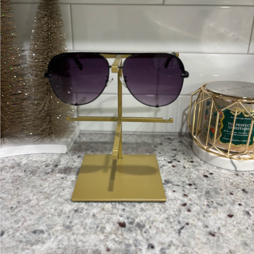 Stylish Black and Purple Aviator Sunglasses